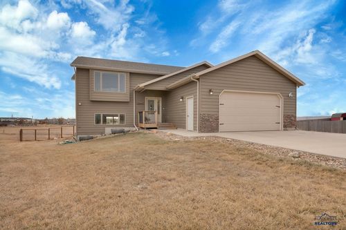 14769 Lamplight Dr, Rapid City, SD, 57703-6753 | Card Image