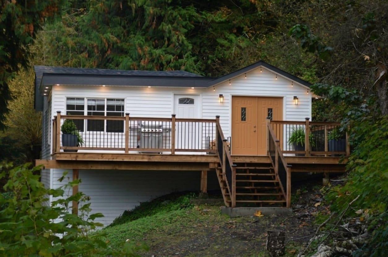 Residential in Cultus Lake