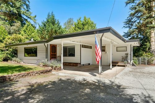 12515 84th St Ne, Lake Stevens, WA, 98258-8827 | Card Image