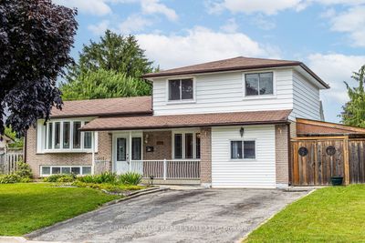 385 Lorindale Dr, House other with 3 bedrooms, 3 bathrooms and 4 parking in Oshawa ON | Image 1