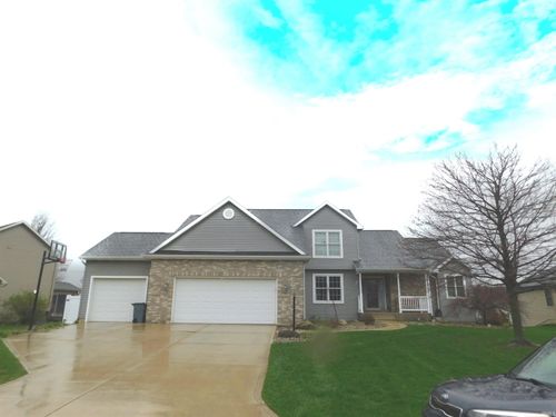 10062 Heather Brooke Dr, Osceola, IN, 46561-7803 | Card Image