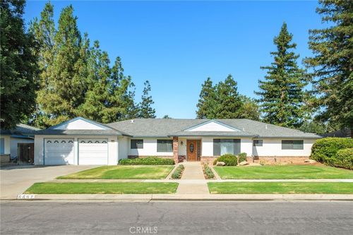 6697 N Teilman Ave, Fresno, CA, 93711-1444 | Card Image