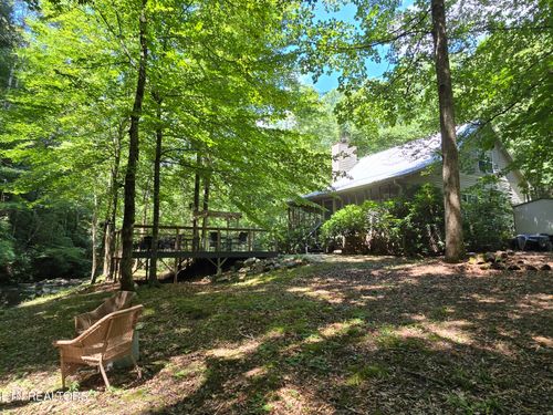 1316 E Millers Cove Rd, Walland, TN, 37886-2412 | Card Image