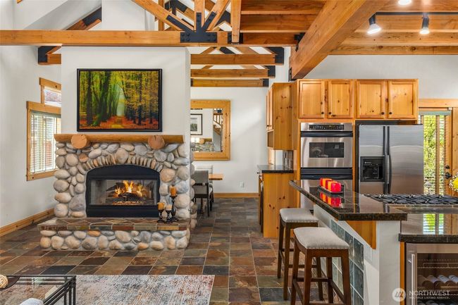 16375 Ne 44 Th Ct, House other with 3 bedrooms, 3 bathrooms and 3 parking in Redmond WA | Image 4
