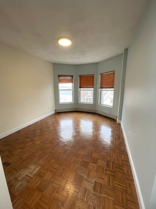 84b-122 Berkshire St, Cambridge, MA, 02141-1444 | Card Image