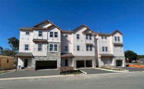 1648 Songbird Ln, Chesapeake, VA, 23323-2943 | Card Image