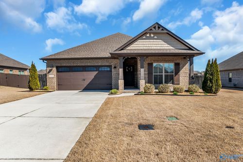 17232 Calcite Dr, Athens, AL, 35613-6509 | Card Image
