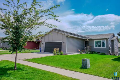 6617 W Amber St, Sioux Falls, SD, 57107-1619 | Card Image