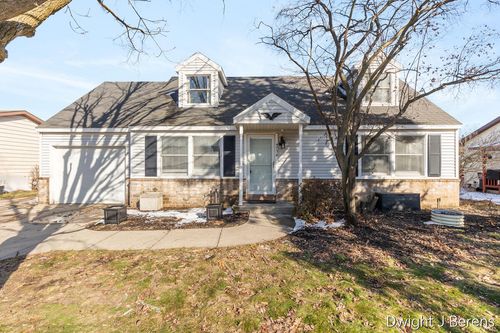 4736 Wolf Run Ave Se, Grand Rapids, MI, 49548-7570 | Card Image