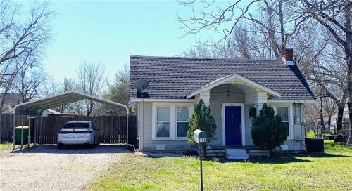 706 W Navasota St, Groesbeck, TX, 76642-1634 | Card Image