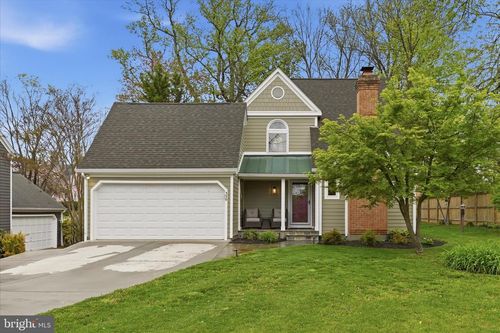 320 Loudoun St Sw, Leesburg, VA, 20175-2611 | Card Image