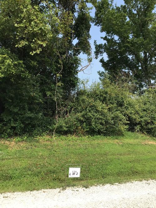 1 Aqua Lane, Huntingburg, IN, 47542 | Card Image