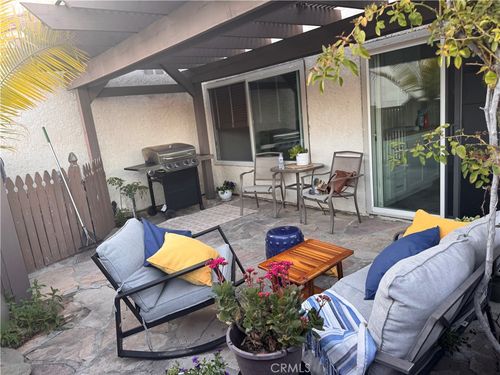 25761 Player Dr, Valencia, CA, 91355-2309 | Card Image