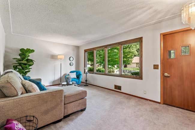 6112 47 Th Ave N, House other with 4 bedrooms, 2 bathrooms and null parking in Crystal MN | Image 5