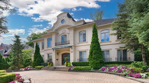 28 Glenorchy Rd, North York, ON, M3C2P9 | Card Image