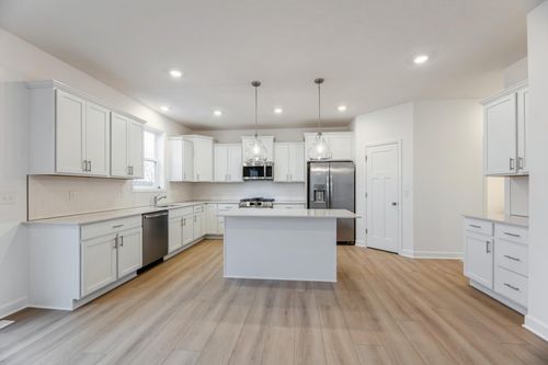 12127 Aurora Ave, Rogers, MN, 55374-6082 | Card Image