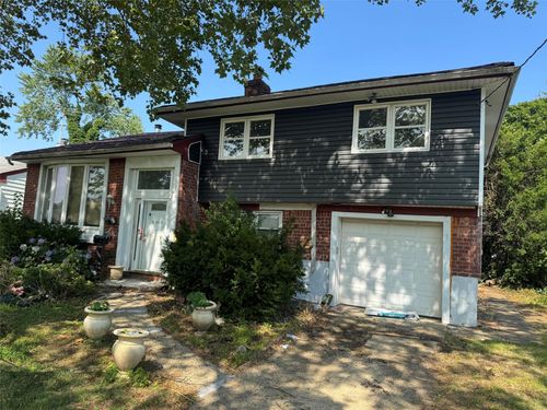 1245 Lynne St, North Baldwin, NY, 11510-1229 | Card Image