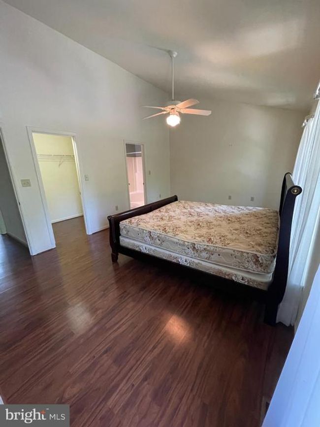 413 Park View Dr, Townhouse with 2 bedrooms, 3 bathrooms and null parking in HARRISBURG PA | Image 25