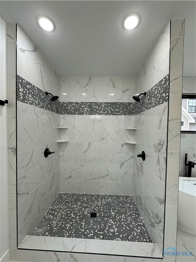 3640 Turtle Creek Dr, House other with 5 bedrooms, 5 bathrooms and 3 parking in Perrysburg OH | Image 16