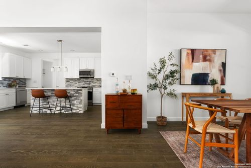 310 Shayla Ln, Canyon Lake, TX, 78133-6034 | Card Image