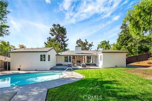  Hinton Avenue, Woodland Hills, CA, 91367 | Card Image