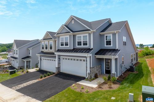 81 Springfed Ln, WAYNESBORO, VA, 22980-8954 | Card Image