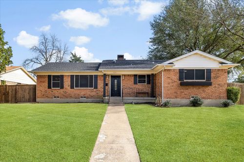 1038 Lakeview Dr, Mesquite, TX, 75149-5812 | Card Image