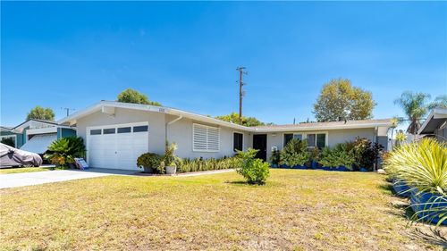 8326 Sanger Ave, Whittier, CA, 90606 | Card Image