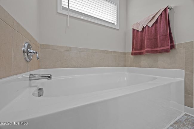 116 Permeta Dr, House other with 4 bedrooms, 3 bathrooms and 2 parking in Sneads Ferry NC | Image 28