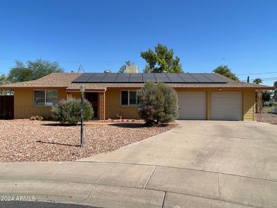 12805 N Lake Drive, House other with 2 bedrooms, 2 bathrooms and null parking in Sun City AZ | Image 2