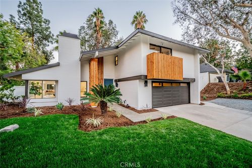 2202 Black Oak Pl, Riverside, CA, 92506-4603 | Card Image