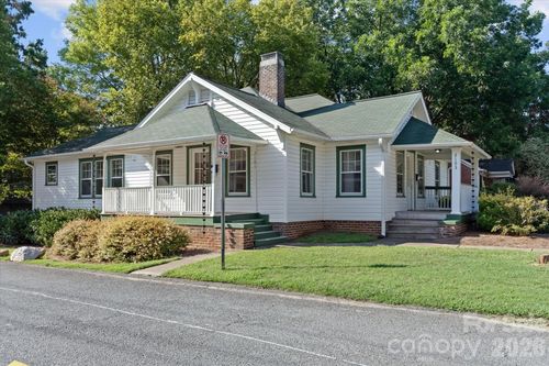 2101 Kenilworth Ave, Charlotte, NC, 28203-6037 | Card Image