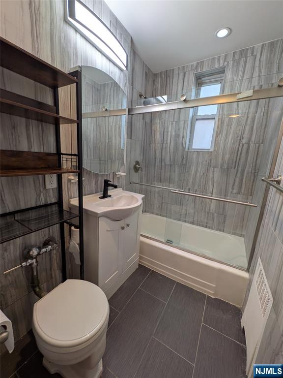 Residential Lease in Fort Lee 5