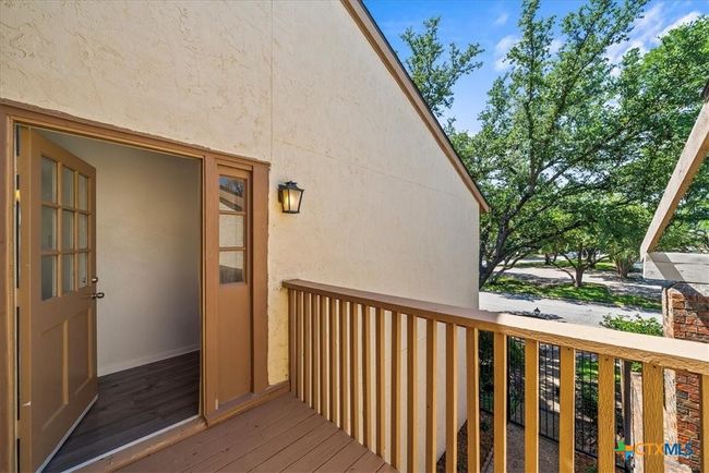 9206 Flickering Shadow Dr, Townhouse with 3 bedrooms, 3 bathrooms and null parking in Dallas TX | Image 16