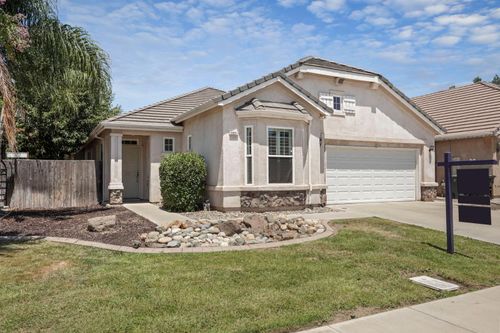 2651 Donner Trl, Riverbank, CA, 95367-9578 | Card Image