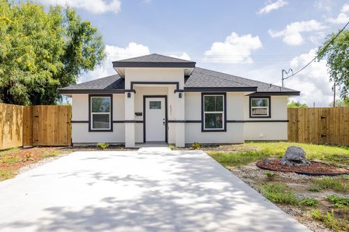 421 Anderson Dr, Alice, TX, 78332 | Card Image