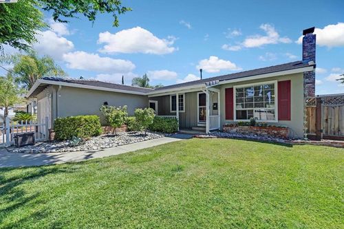 1015 Redondo Way, Livermore, CA, 94550-5940 | Card Image