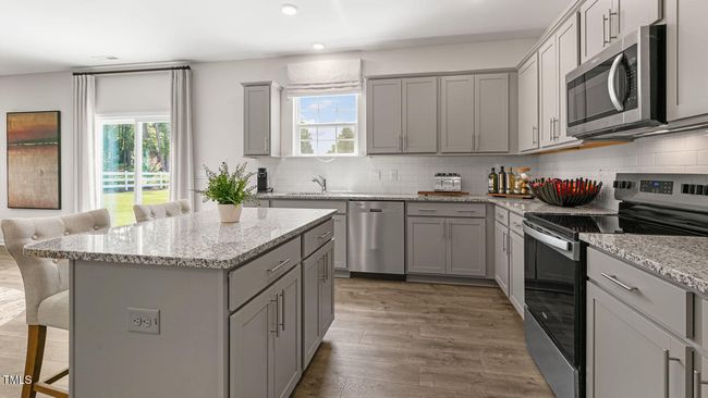 Kitchen | Image 11