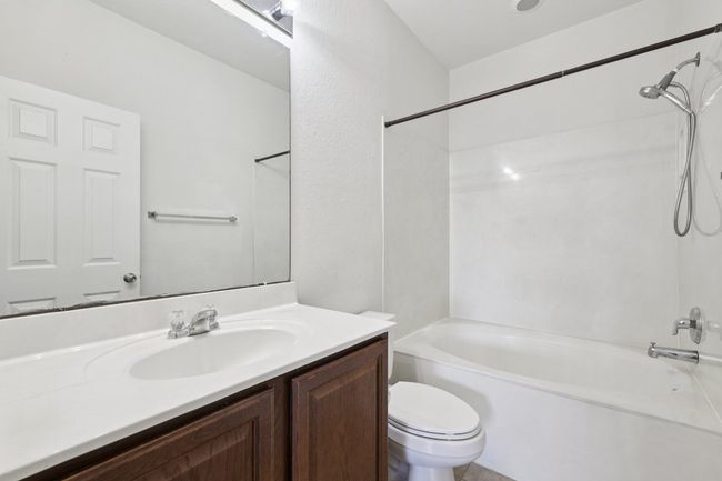 APT-98 - 1900 Little Elm Trl, Townhouse with 3 bedrooms, 3 bathrooms and 2 parking in Cedar Park TX | Image 19