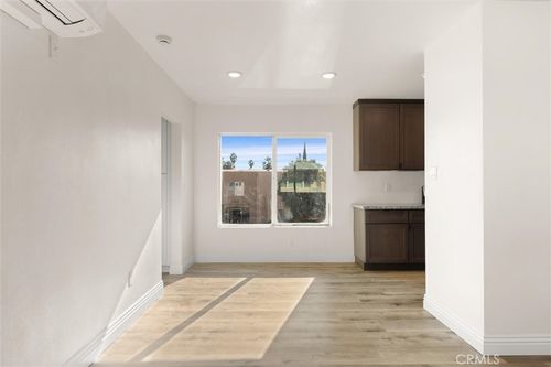 apt-16-19237 Bryant St, Northridge, CA, 91324-4912 | Card Image