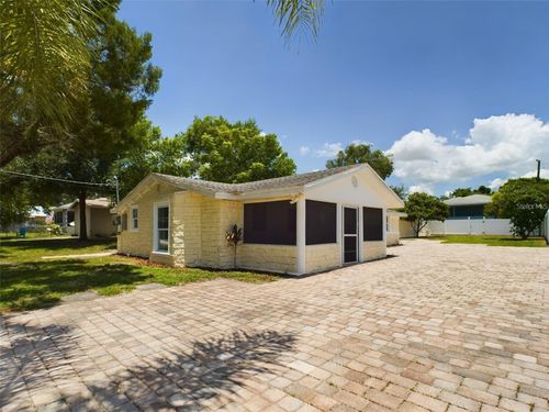 617 Lime St, AUBURNDALE, FL, 33823-4417 | Card Image