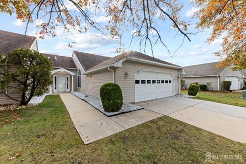 835-B Vail Rd, Monroe, NJ, 08831-7602 | Card Image