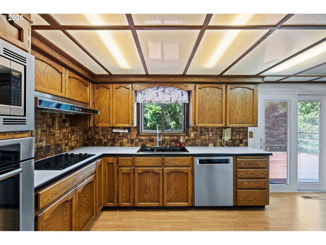 Kitchen | Image 21