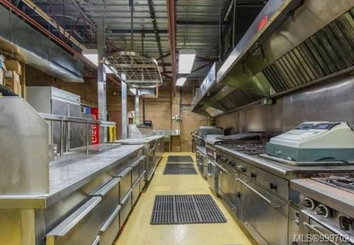 46 Nicol St, Nanaimo, BC, V9R4S8 | Card Image