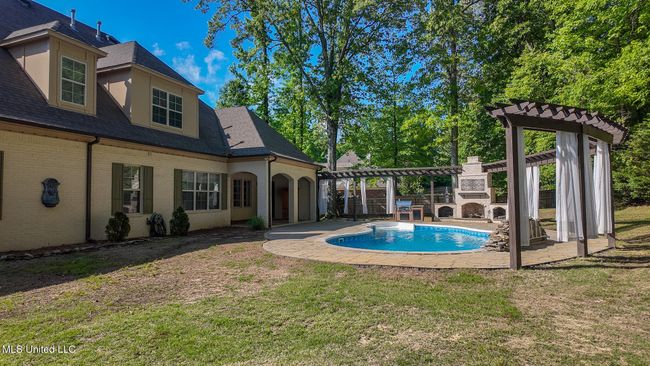 Backyard | Image 42