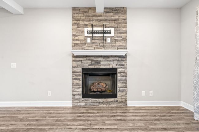 1184 Eagles Nest Ln, House other with 4 bedrooms, 3 bathrooms and 6 parking in Clarksville TN | Image 5