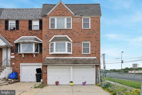 fl-2nd-4000 Lyman Dr, PHILADELPHIA, PA, 19114-2108 | Card Image