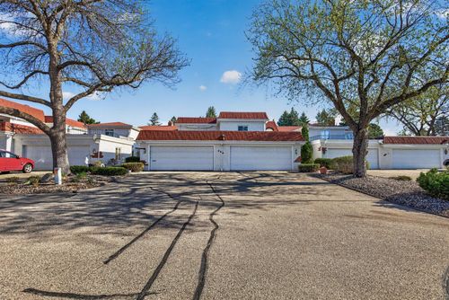 4-1805 Eagle Ridge Dr, Mendota Heights, MN, 55118-4217 | Card Image