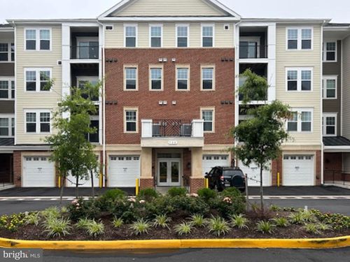 402-750 Mount Airy Ter Ne, LEESBURG, VA, 20176 | Card Image