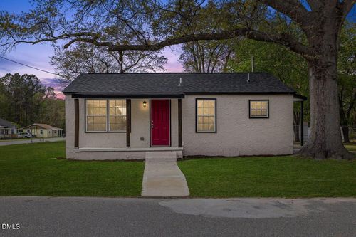 601 Temple Street, Selma, NC, 27576 | Card Image